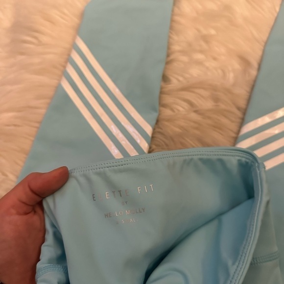 Elette Fit by Hello Molly | Blue Workout Set - Picture 10 of 12